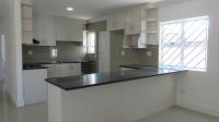 Kitchen - 14 square meters of property in Strand