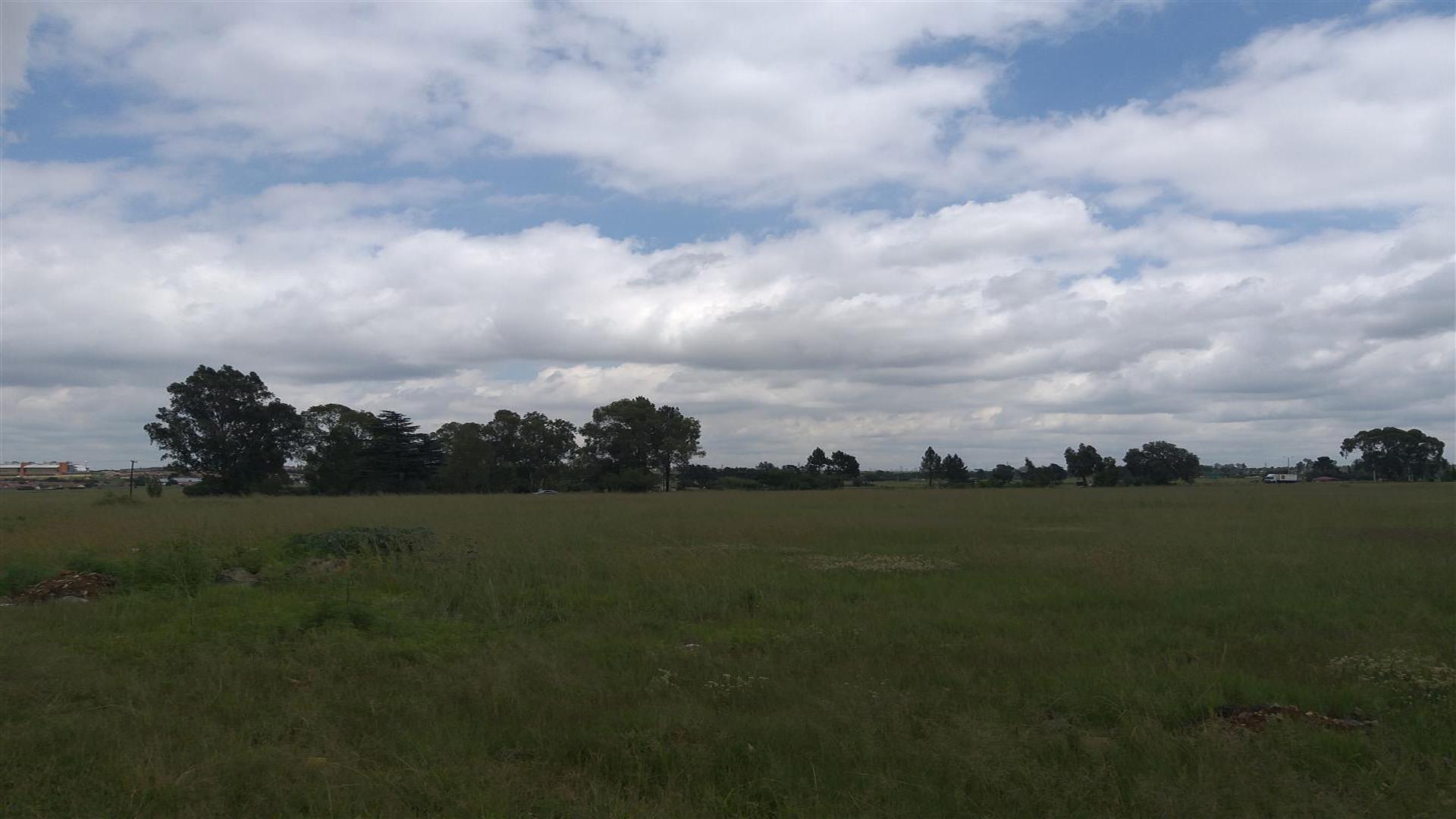 Front View of property in Mapleton