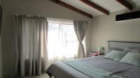 Main Bedroom - 16 square meters of property in Waterkloof (Rustenburg)