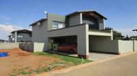 3 Bedroom 2 Bathroom Sec Title for Sale for sale in Waterkloof (Rustenburg)