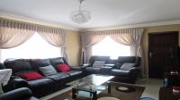 Lounges - 21 square meters of property in Sagewood