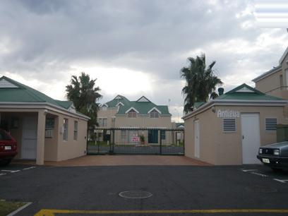 1 Bedroom Apartment for Sale For Sale in Bloubergstrand - Private Sale - MR28232