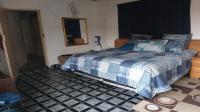 Main Bedroom - 35 square meters of property in Kempton Park