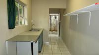 Kitchen - 31 square meters of property in Crestholme