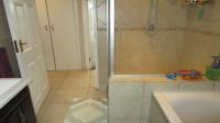 Bathroom 1 - 6 square meters of property in Crestholme