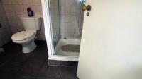 Main Bathroom - 19 square meters of property in Zinkwazi