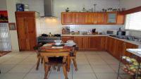 Kitchen - 36 square meters of property in Zinkwazi