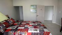 Bed Room 1 - 21 square meters of property in Zinkwazi