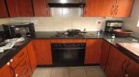 Kitchen - 9 square meters of property in Zandspruit