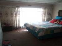Main Bedroom of property in Bethal