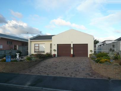 2 Bedroom House for Sale For Sale in Parow Central - Home Sell - MR28337