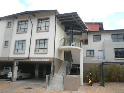 3 Bedroom Apartment for Sale For Sale in Somerset West - Private Sale - MR28361