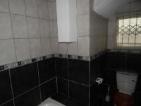 Main Bathroom - 4 square meters of property in Northdale (PMB)