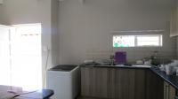 Kitchen - 16 square meters of property in Waterval East