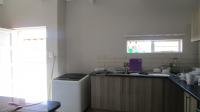 Kitchen - 16 square meters of property in Waterval East