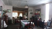 Dining Room - 25 square meters of property in Edleen