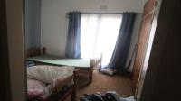 Bed Room 1 - 14 square meters of property in Vanderbijlpark