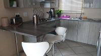 Kitchen - 8 square meters of property in Northgate (JHB)