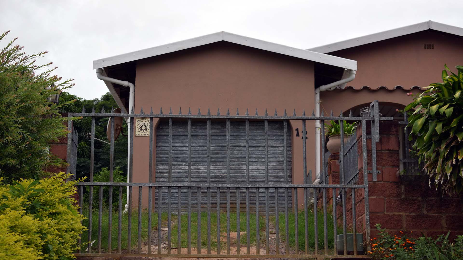 Standard Bank EasySell 3 Bedroom House for Sale in Verulam MR285006