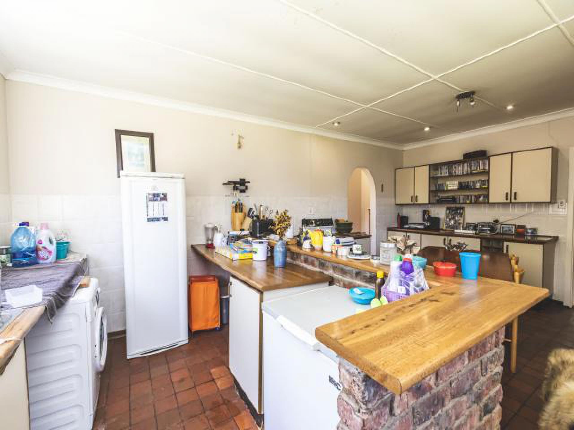 Kitchen of property in Beacon Bay