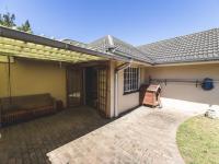 Front View of property in Beacon Bay