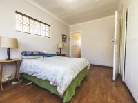 Bed Room 1 of property in Beacon Bay
