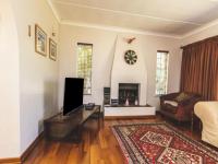 Lounges of property in Beacon Bay