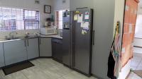 Kitchen - 20 square meters of property in Hibberdene