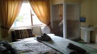 Bed Room 5+ - 112 square meters of property in Mossel Bay