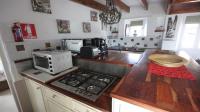 Kitchen - 9 square meters of property in Struis Bay