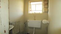 Guest Toilet - 2 square meters of property in Onderstepoort AH