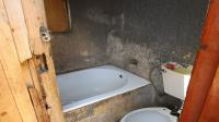 Staff Bathroom - 4 square meters of property in Roodekop