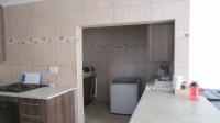 Kitchen - 8 square meters of property in Greenhills
