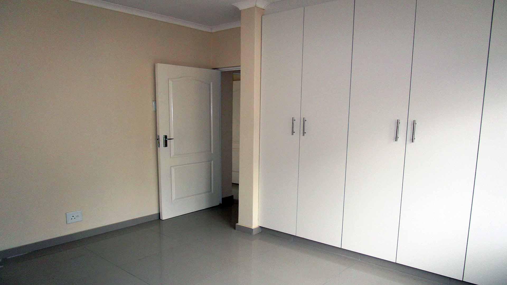 Bed Room 2 - 14 square meters of property in Reservoir Hills KZN