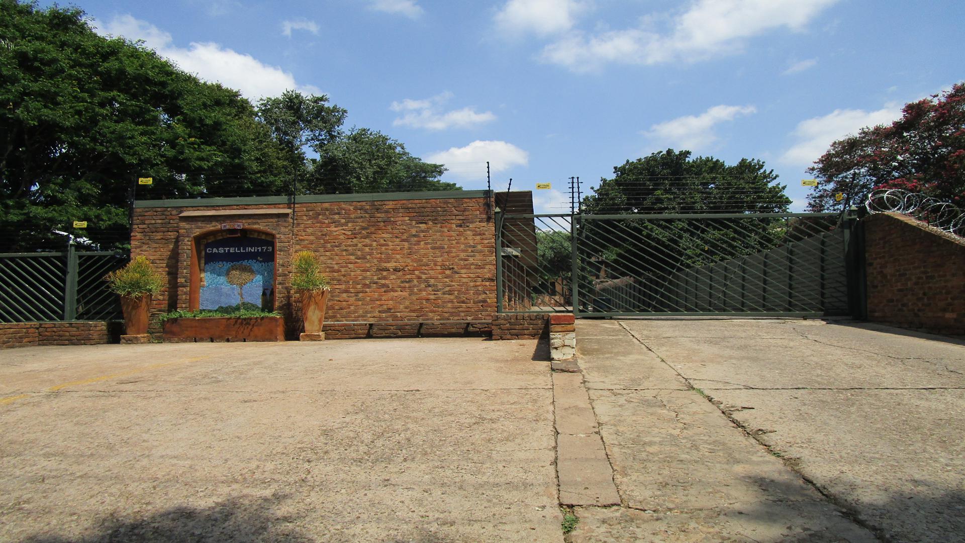 Front View of property in Capital Park