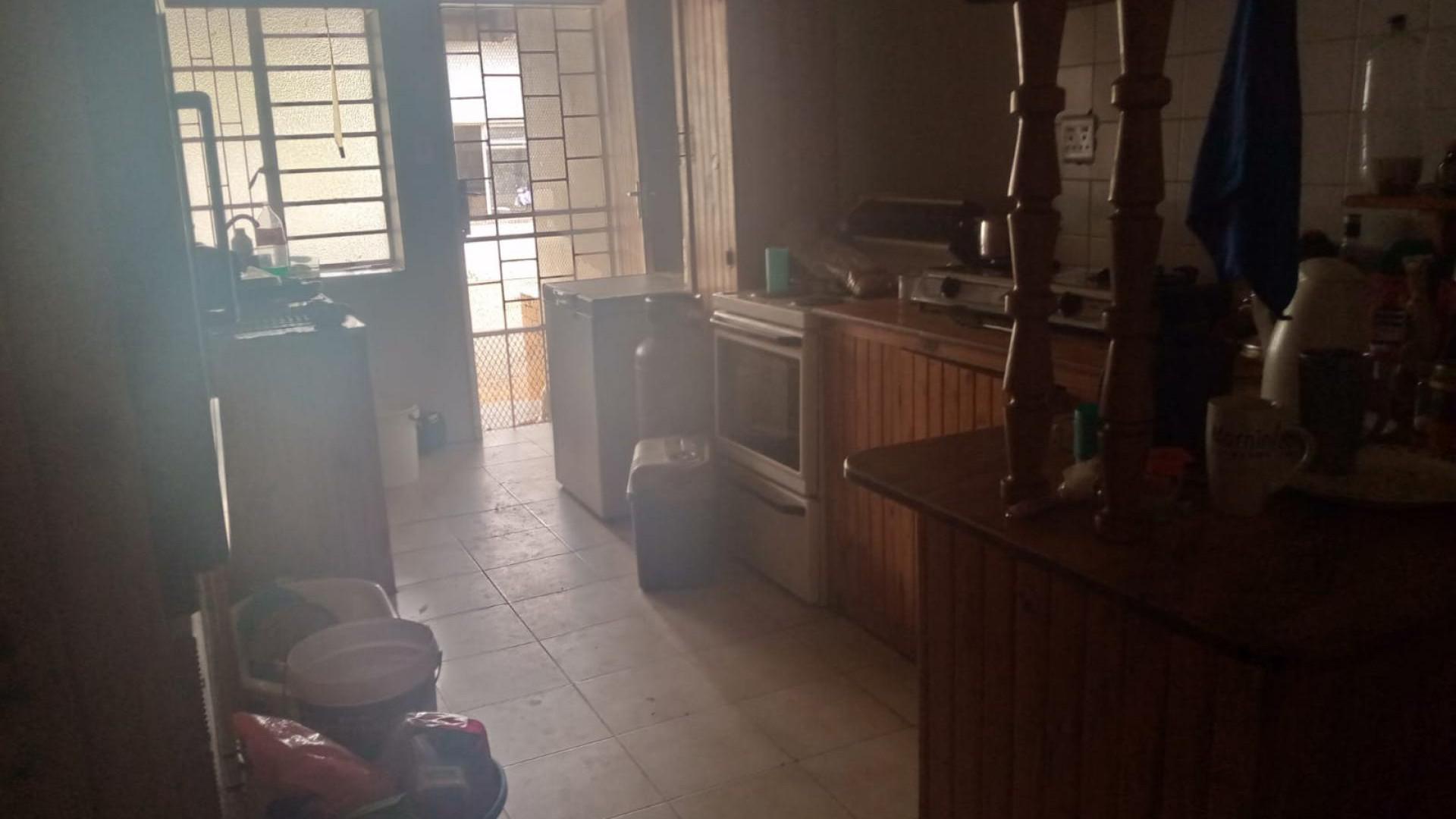 Kitchen of property in Winburg