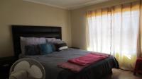 Main Bedroom - 10 square meters of property in Tlhabane West