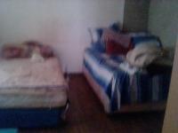 Bed Room 1 of property in Thokoza