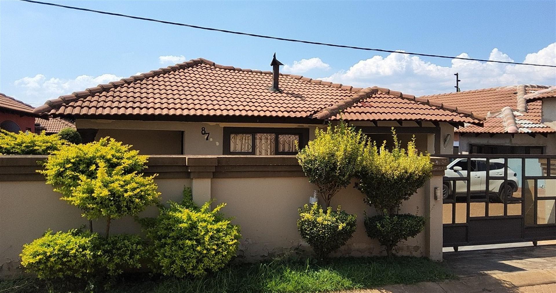 Front View of property in Mashishing