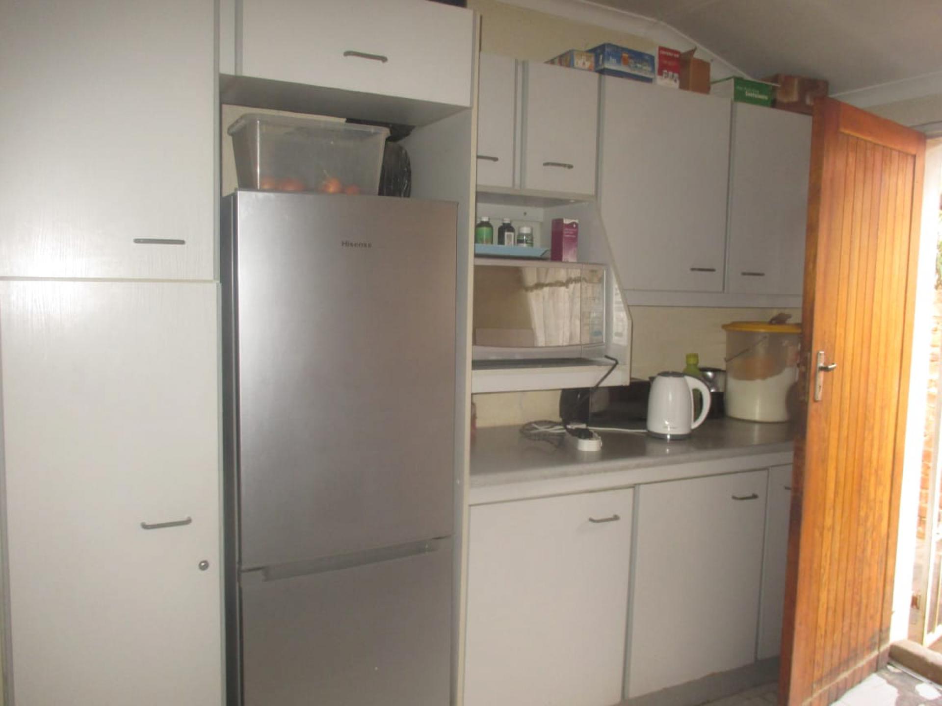 Kitchen of property in Mamelodi