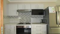 Kitchen - 10 square meters of property in Clayville