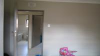 Bed Room 2 - 9 square meters of property in Clayville