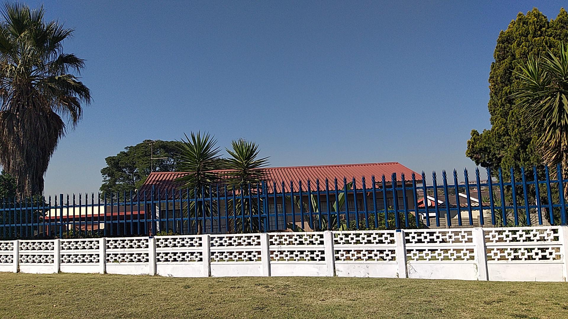 Front View of property in East Germiston