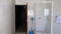 Main Bathroom - 10 square meters of property in Erasmus