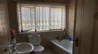 Bathroom 1 - 6 square meters of property in Heatherview