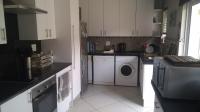 Kitchen - 15 square meters of property in Kenmare