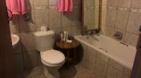Bathroom 2 - 4 square meters of property in Mookgopong (Naboomspruit)