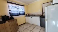 Kitchen of property in Dawn Park