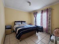 Bed Room 1 of property in Dawn Park