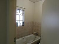 Bathroom 1 - 4 square meters of property in Ravenswood